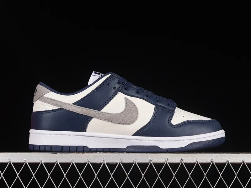 All categories Nk SB Dunk series Nk SB Dunk Low low-top sneakers Nk Dunk Low "Midnight Navy" blue and white SB low-top sports and leisure sneakers FD9749-400
